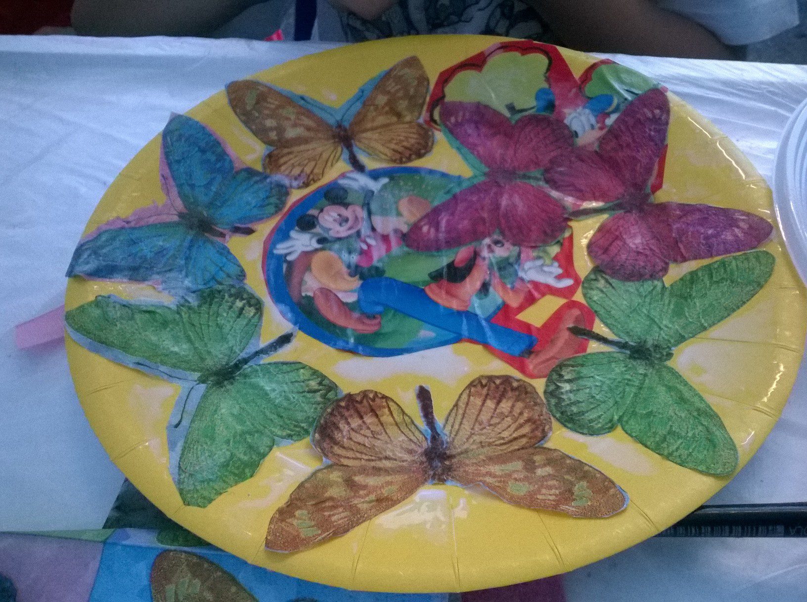 Un'immagine che ritrae insetto, impollinatore, artropodo, farfalla e lepidotteri.